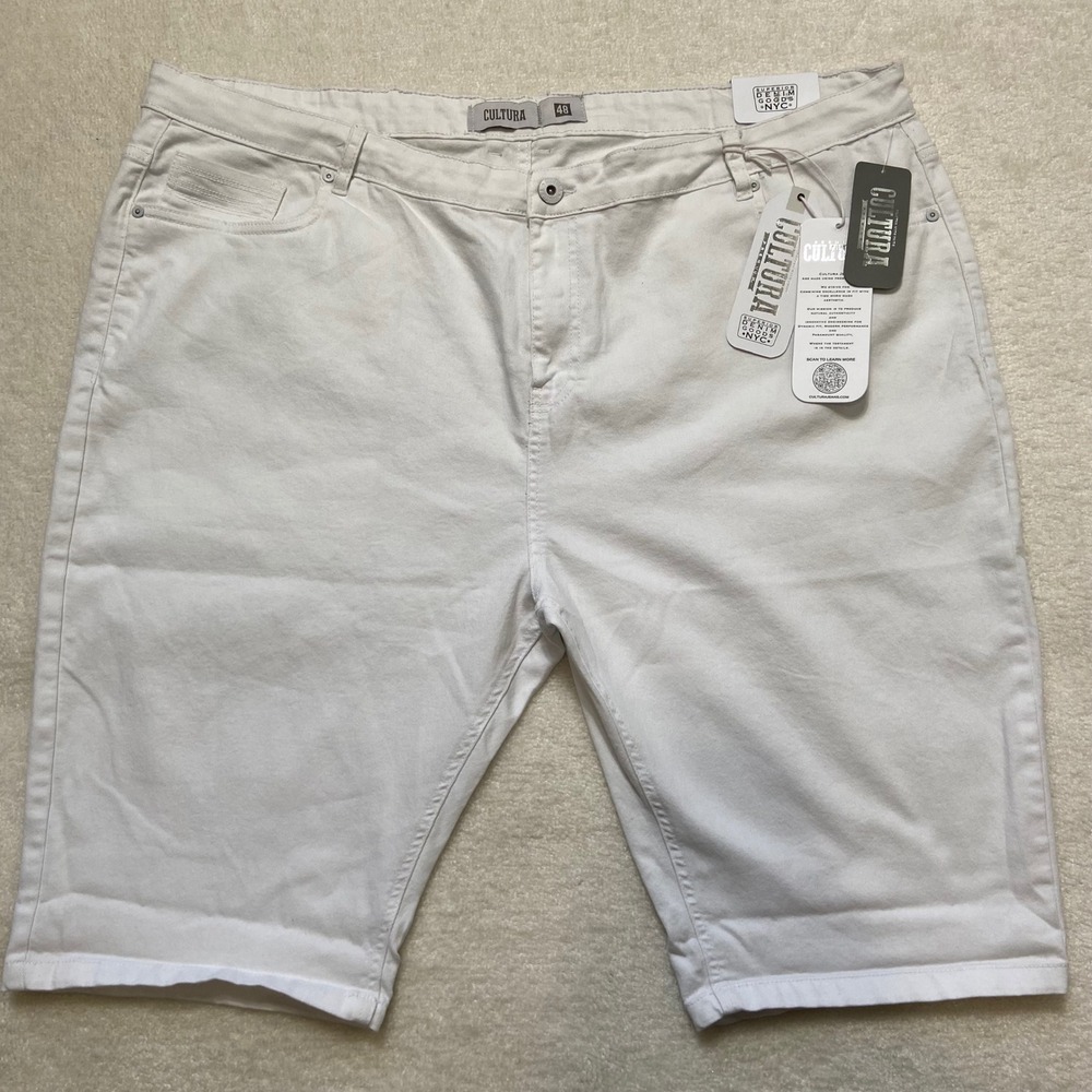 Cultura Mens Premium Denim Shorts White Size 48  NWT